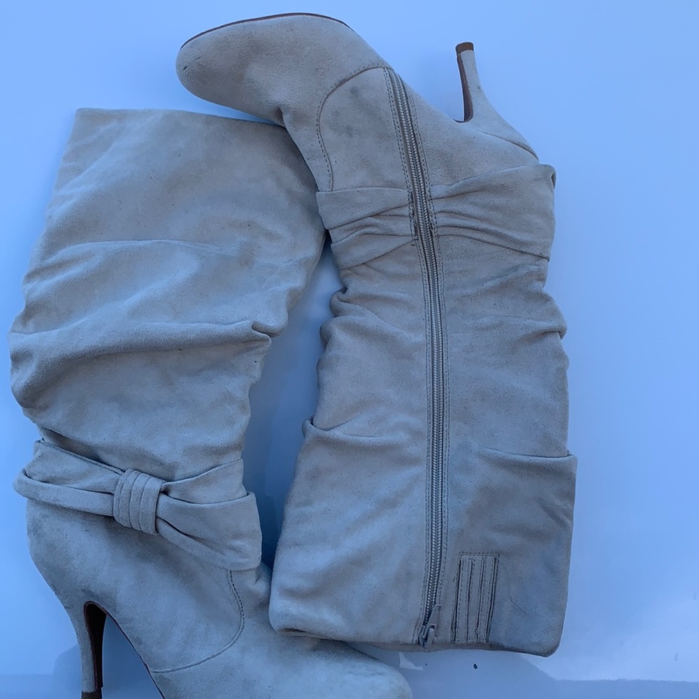 Off white heel boots